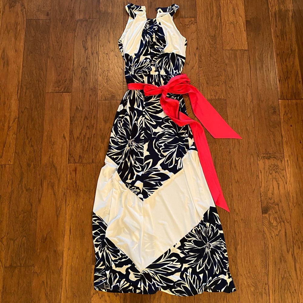 Vince Camuto navy & white maxi dress
